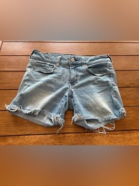 Women’s American Eagle shorts size 6